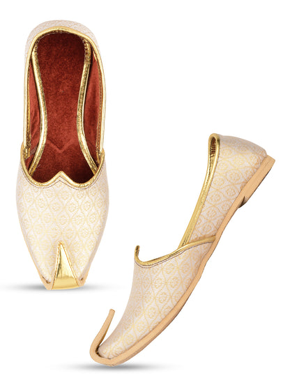 DESI COLOUR Mens Gold Ethnic Footwear/Punjabi Jutti