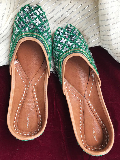 DESI COLOUR Women Green Ethnic Embellished Mojaris Flats