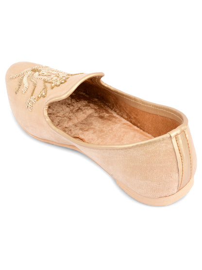 DESI COLOUR Mens Gold Ethnic Footwear/Punjabi Jutti