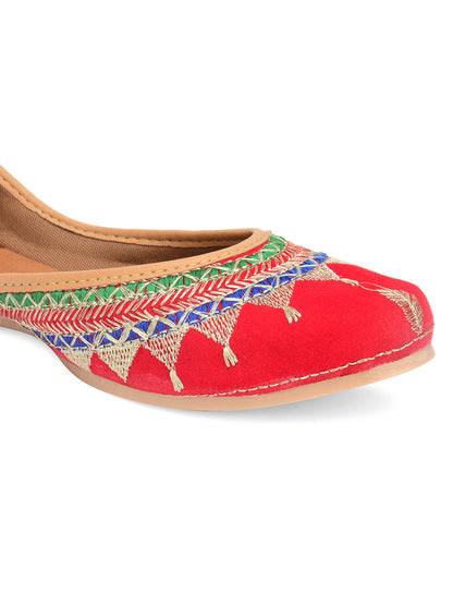 DESI COLOUR Women Red Ethnic Punjabi Jutti