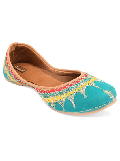 DESI COLOUR Women Sea Green Ethnic Punjabi Jutti