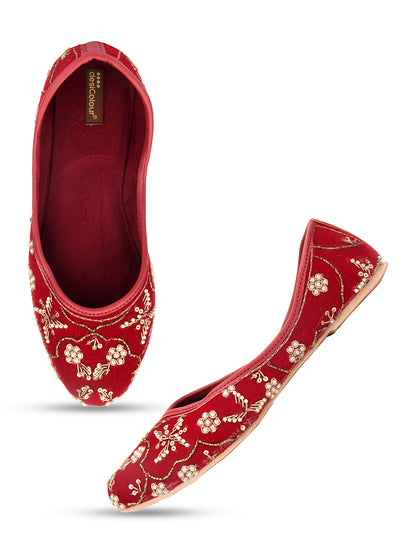 DESI COLOUR Women Maroon Ethnic Punjabi Jutti