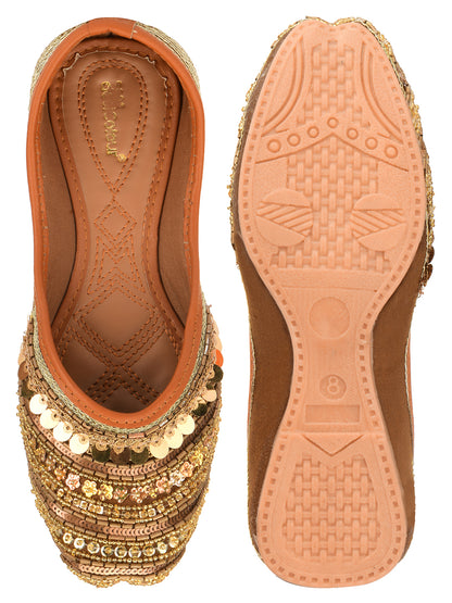 DESI COLOUR Women Copper Ethnic Punjabi Jutti