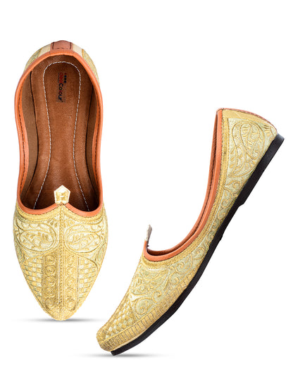 DESI COLOUR Mens Gold Ethnic Footwear/Punjabi Jutti