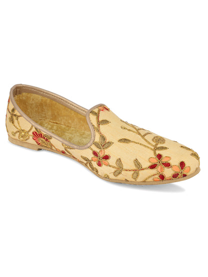 DESI COLOUR Mens Gold Ethnic Footwear/Punjabi Jutti