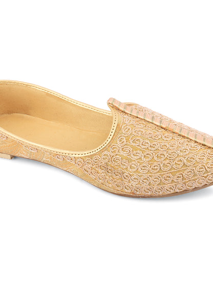 DESI COLOUR Mens Beige Ethnic Footwear/Punjabi Jutti