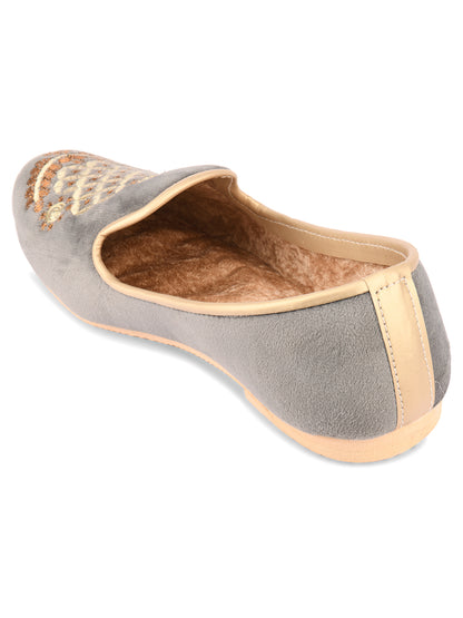 DESI COLOUR Mens Gold Ethnic Footwear/Punjabi Jutti