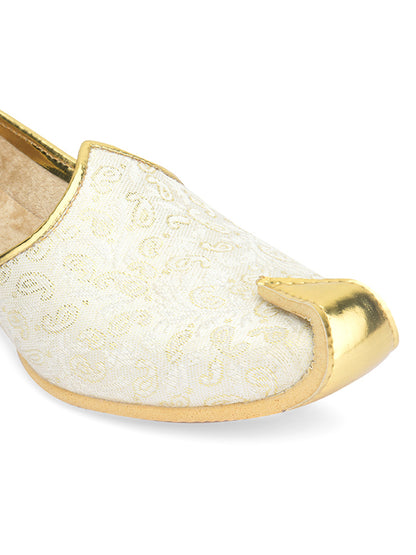 DESI COLOUR Mens White Ethnic Footwear/Punjabi Jutti