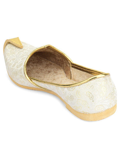 DESI COLOUR Mens White Ethnic Footwear/Punjabi Jutti