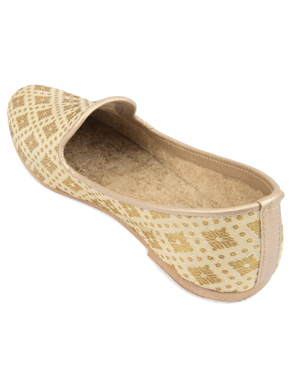 DESI COLOUR Mens Gold Ethnic Footwear/Punjabi Jutti