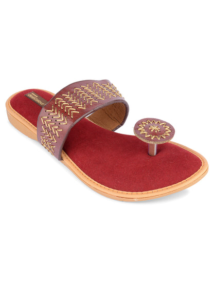 DESI COLOUR Women Maroon Ethnic Punjabi Jutti