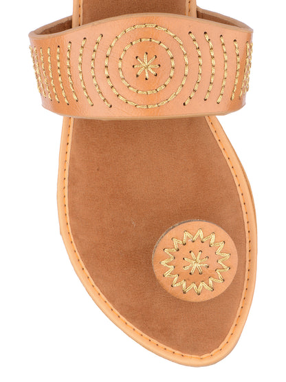 DESI COLOUR Women Tan Ethnic Punjabi Jutti