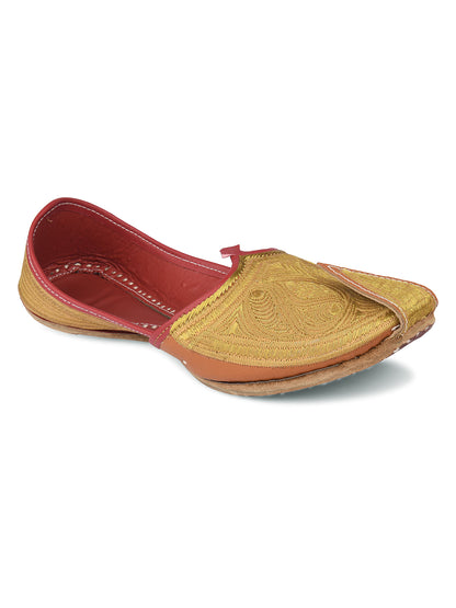 DESI COLOUR Mens Gold Ethnic Footwear/Punjabi Jutti