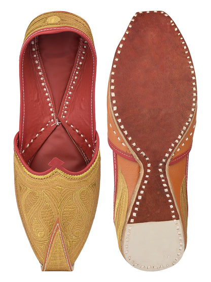 DESI COLOUR Mens Gold Ethnic Footwear/Punjabi Jutti