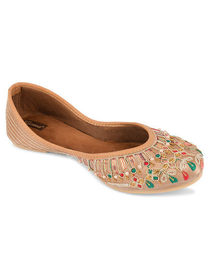 DESI COLOUR Women Beige Embellished Ethnic Comfy Punjabi Jutti