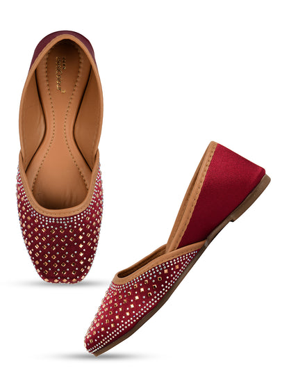 DESI COLOUR Women Maroon Ethnic Punjabi Jutti