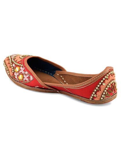 DESI COLOUR Women Red Ethnic Punjabi Jutti