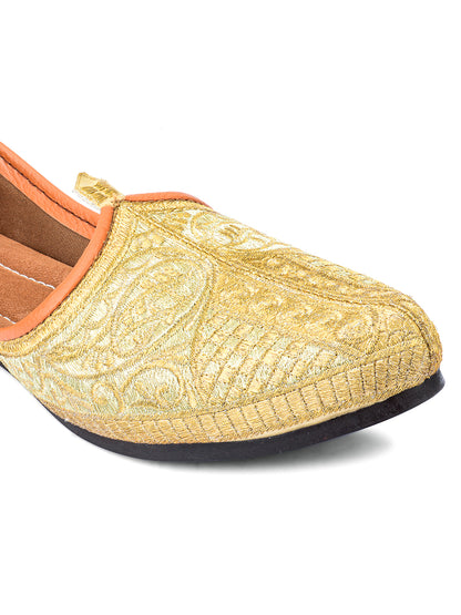 DESI COLOUR Mens Gold Ethnic Footwear/Punjabi Jutti