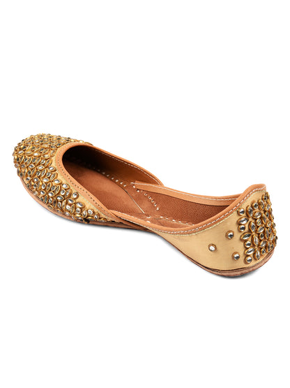 DESI COLOUR Women Gold-Toned Embellished Leather Mojaris