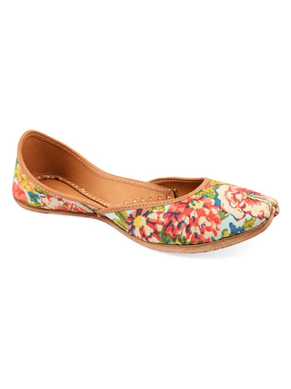 DESI COLOUR Women Multicoloured Printed Leather Mojaris