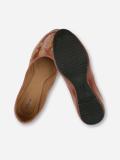 DESI COLOUR Women Brown Ethnic Ballerinas Flats