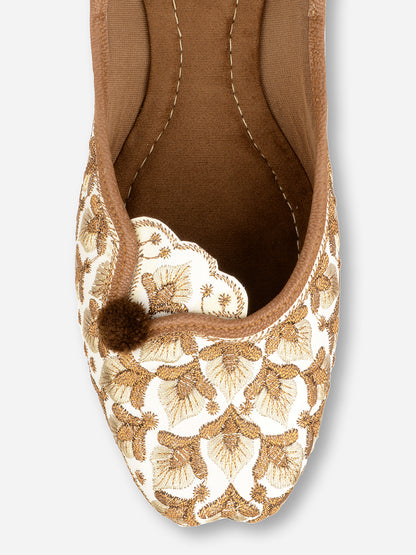 DESI COLOUR Women Off White Ethnic Ballerinas with Laser Cuts Flats