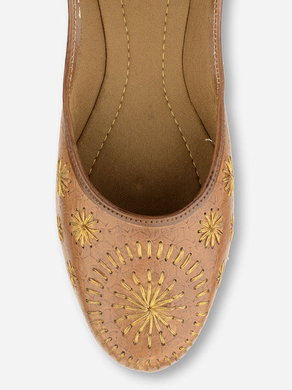 DESI COLOUR Women Brown Textured Leather Ethnic Ballerinas Flats