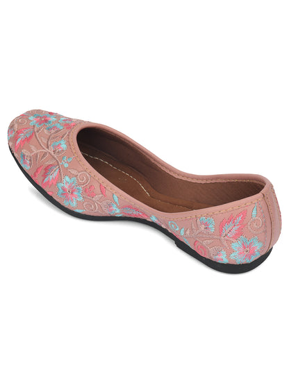 DESI COLOUR Women Peach-Coloured Leather Ethnic Mojaris with Embroidered Flats