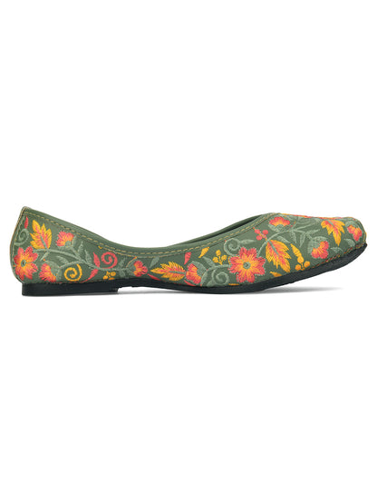 DESI COLOUR Women Green Printed Leather Ethnic Mojaris