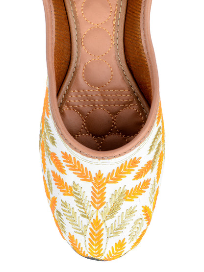 DESI COLOUR Women Yellow Ethnic Mojaris Flats