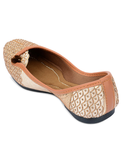 DESI COLOUR Women Copper-Toned Ethnic Mojaris Flats