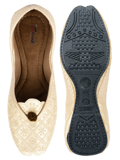 DESI COLOUR Women Gold-Toned Embellished Leather Ethnic Mojaris Flats