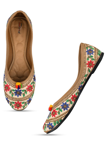 DESI COLOUR Women Multicoloured Embroidered Ethnic Mojaris Flats