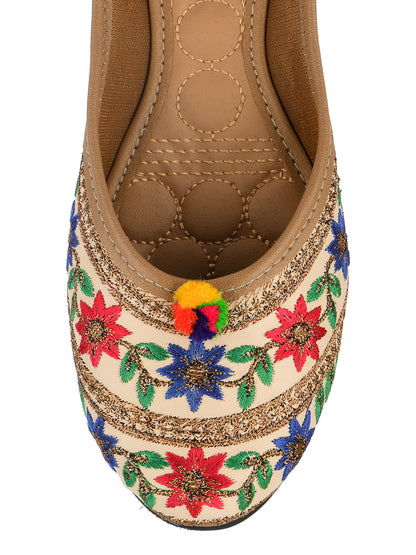 DESI COLOUR Women Multicoloured Embroidered Ethnic Mojaris Flats