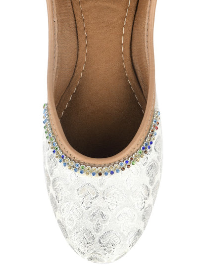 DESI COLOUR Women Silver-Coloured Ethnic Mojaris Flats