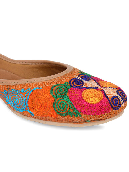 DESI COLOUR Women Multicoloured Embroidered Ethnic Mojaris Flats