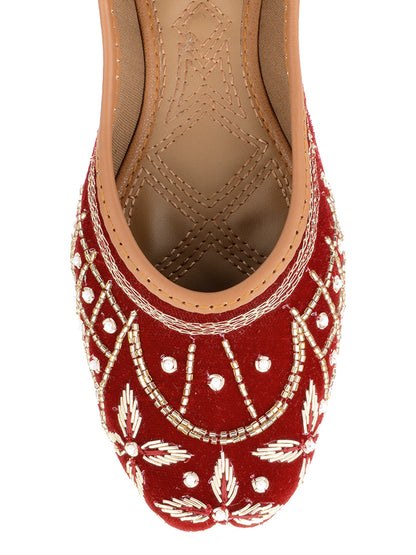 DESI COLOUR Women Red Ethnic Mojaris Flats