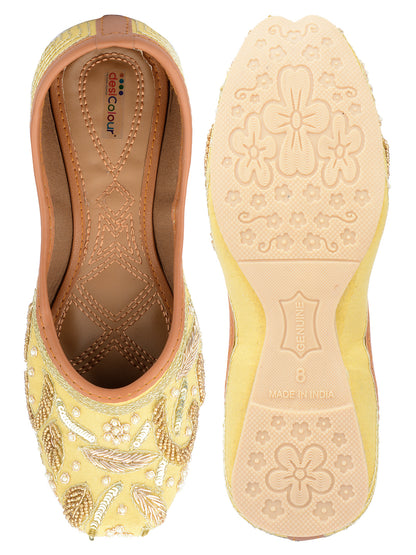 DESI COLOUR Women Gold-Toned  White Dabka Mojaris