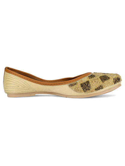 DESI COLOUR Women Copper-Toned Embellished Ethnic Mojaris Flats