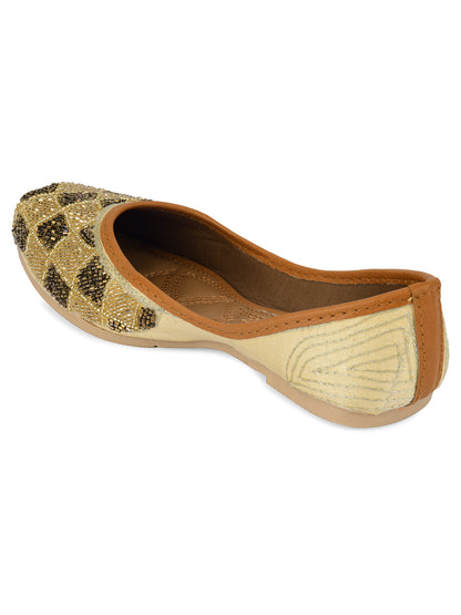 DESI COLOUR Women Copper-Toned Embellished Ethnic Mojaris Flats