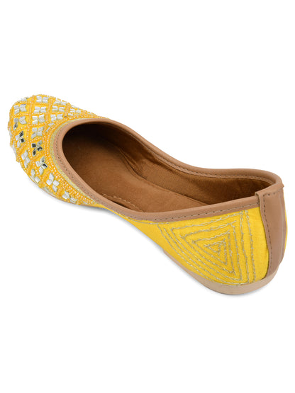 DESI COLOUR Women Yellow Embellished Leather Ethnic Mojaris Flats