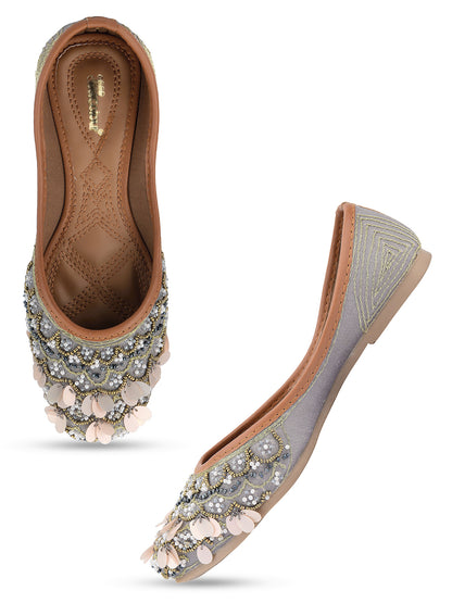 DESI COLOUR Women Grey Embellished Leather Ethnic Mojaris