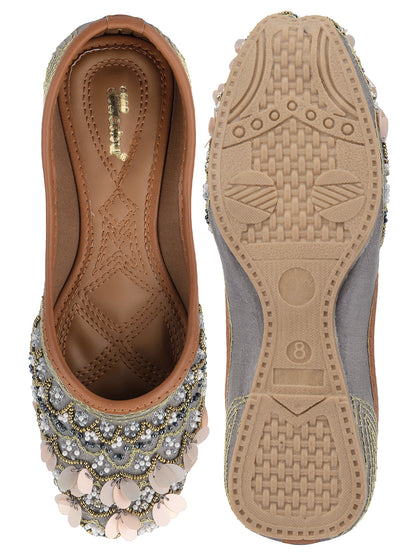 DESI COLOUR Women Grey Embellished Leather Ethnic Mojaris