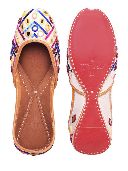 DESI COLOUR Women Blue  Pink Embellished Leather Mojaris