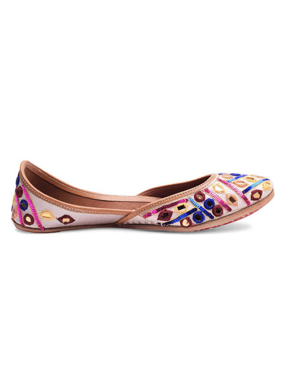 DESI COLOUR Women Pink Embellished Leather Mojaris