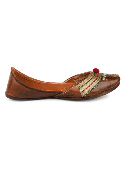 DESI COLOUR Women Red Embellished Leather Mojaris