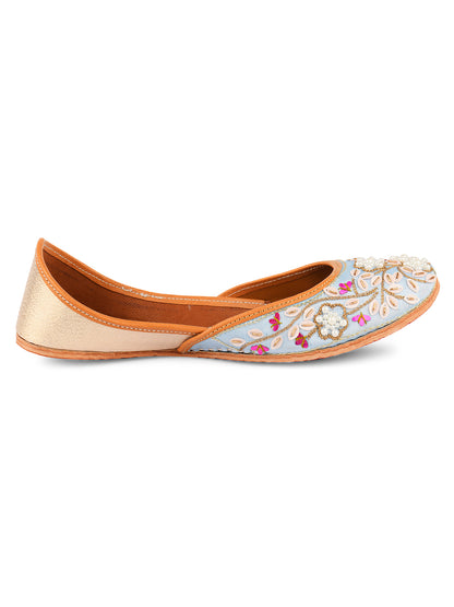 DESI COLOUR Women Brown Embellished Leather Mojaris