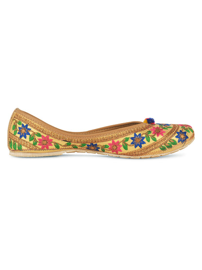 DESI COLOUR Women Gold-Toned Embroidered Mojaris