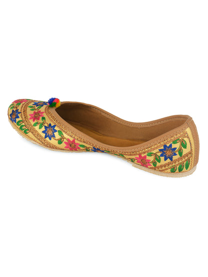 DESI COLOUR Women Gold-Toned Embroidered Mojaris