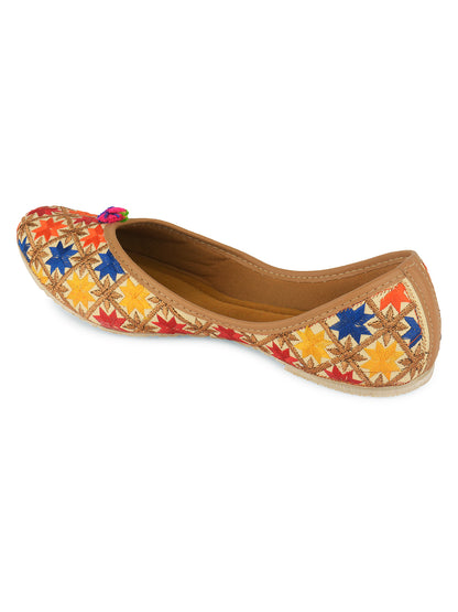 DESI COLOUR Women Multicoloured Woven Design Mojaris